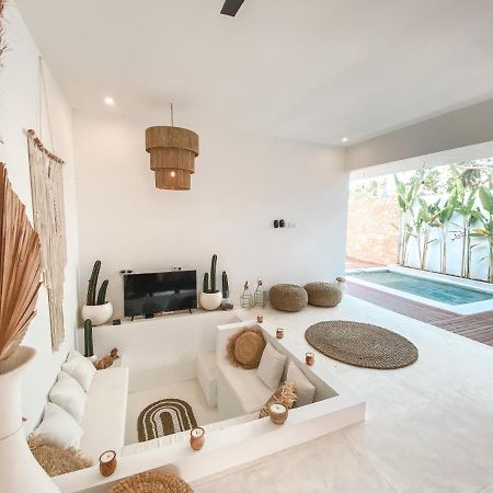 Villa Uma & Amu - Modern Design Kuta  Bagian luar foto